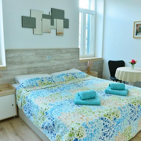 Studio de 18 m² en Appartement avec 1 salle Split Extérieur photo