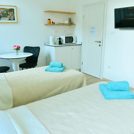 Studio de 18 m² en Appartement avec 1 salle Split Extérieur photo