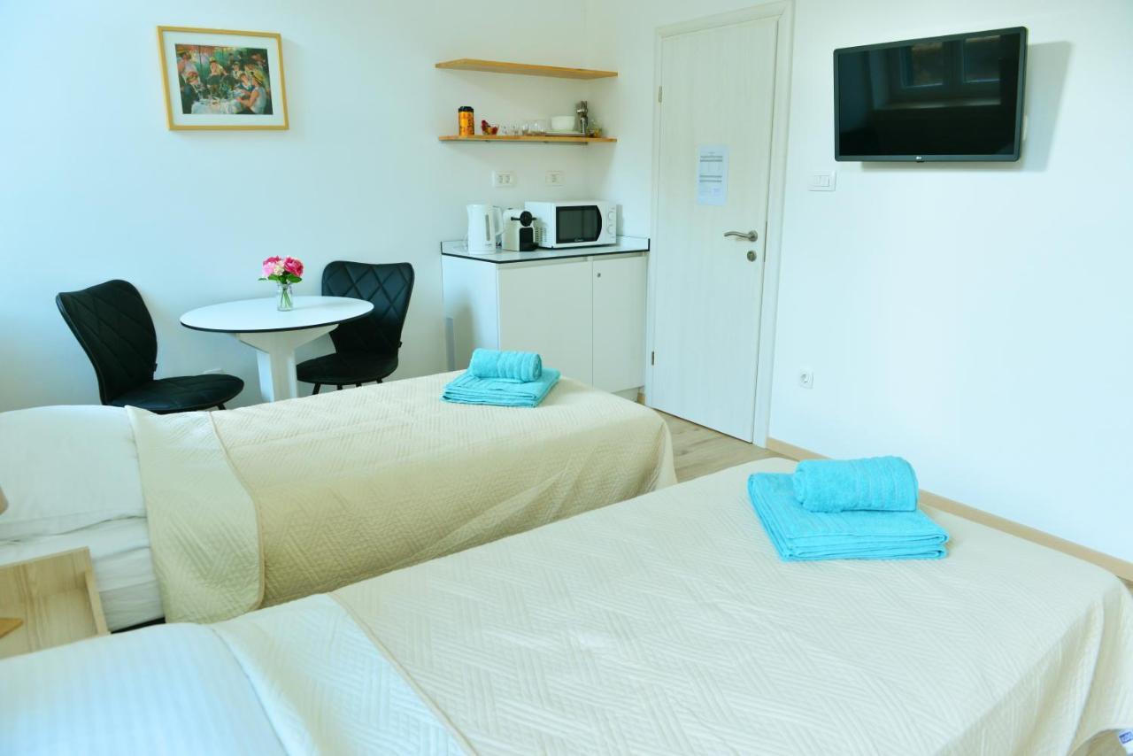 Studio de 18 m² en Appartement avec 1 salle Split Extérieur photo