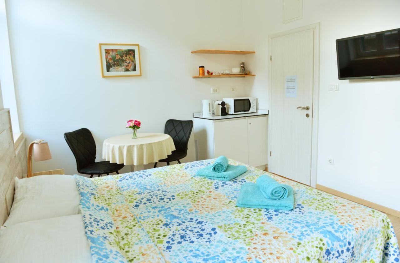 Studio de 18 m² en Appartement avec 1 salle Split Extérieur photo